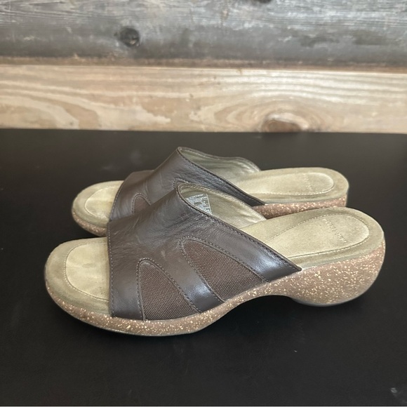 Merrell Sundial Slide Wedge Heel Sandals Fudge Brown Women's 8 Leather Slip-On - Picture 2 of 10